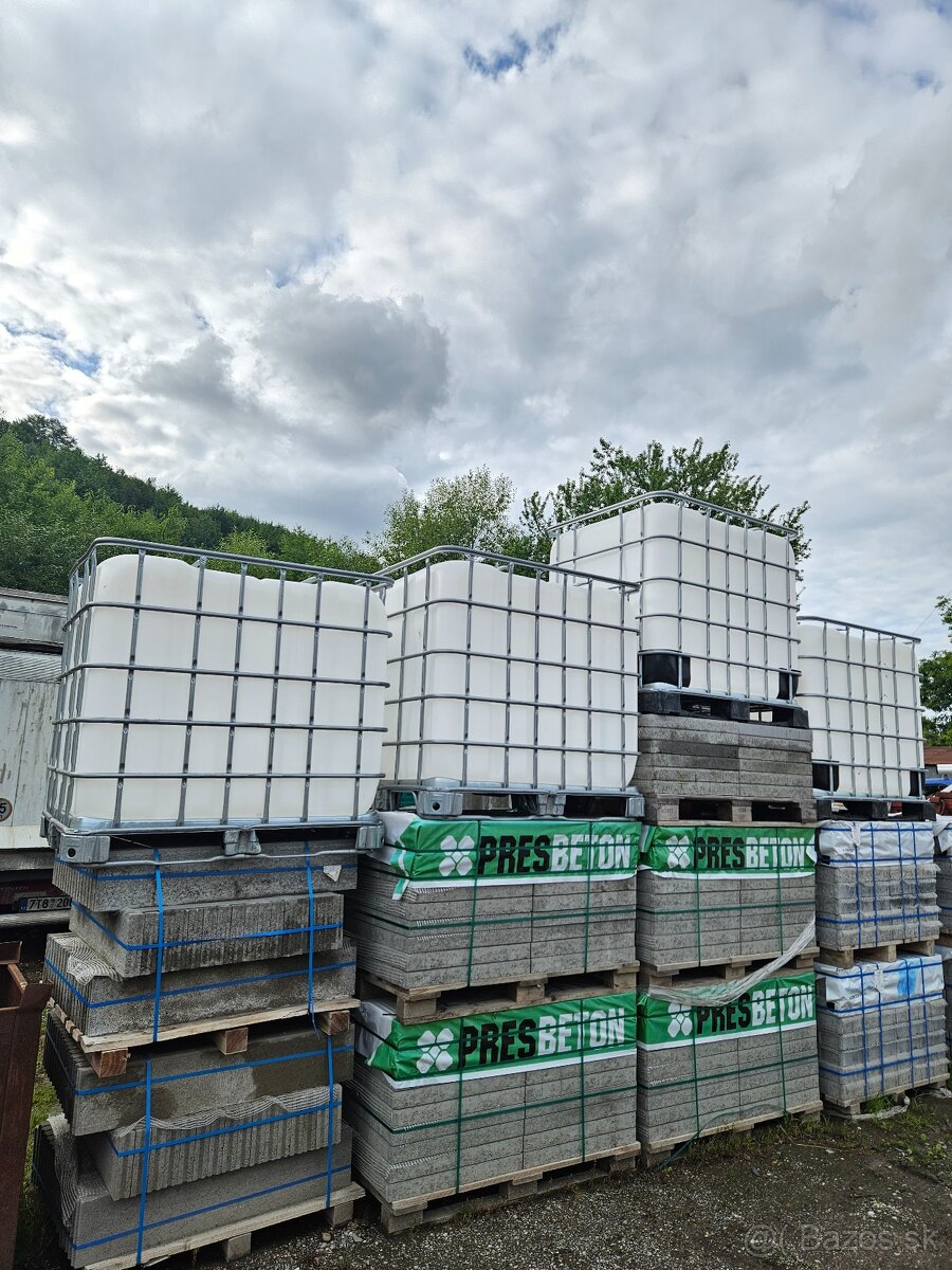 1000L IBC nádrže