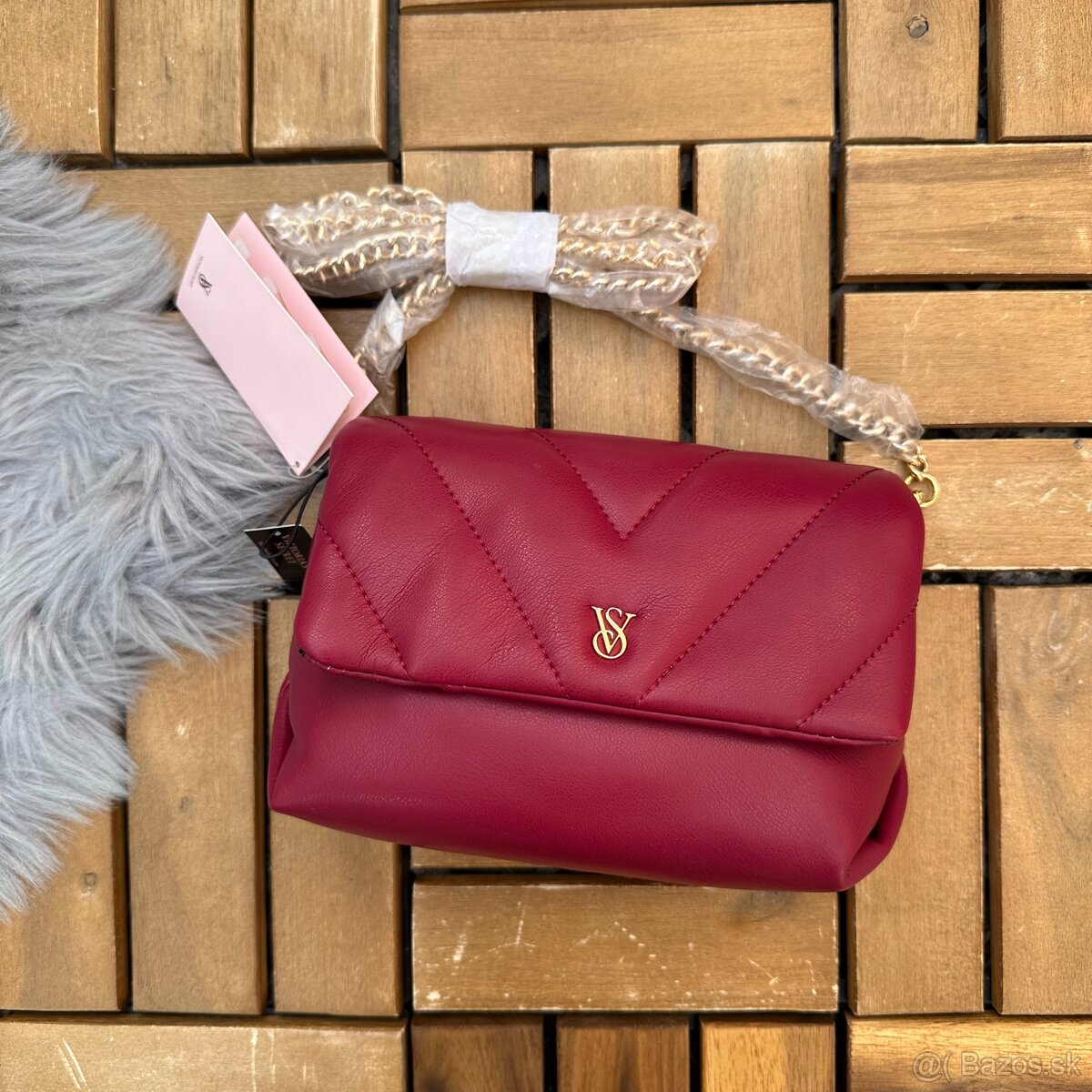Victoria’s secret malinová crossbody kabelka