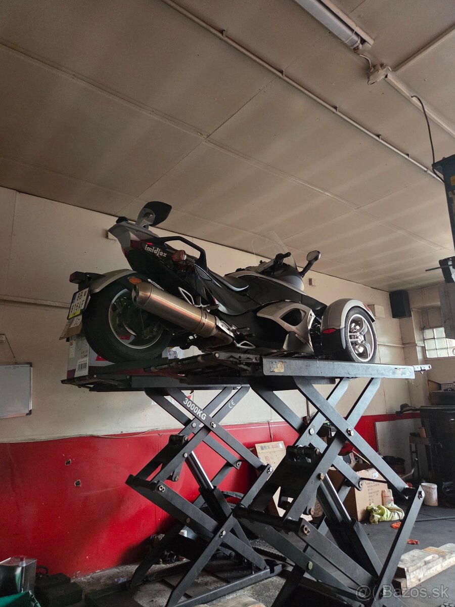 Predam plosinovy zdvyhak 3T