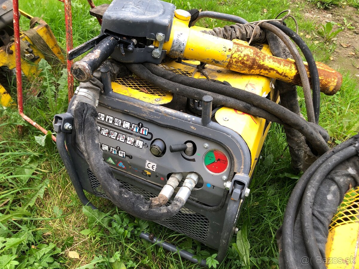 Hydraulický agregát Atlas Copco LP9-20P a kladivo