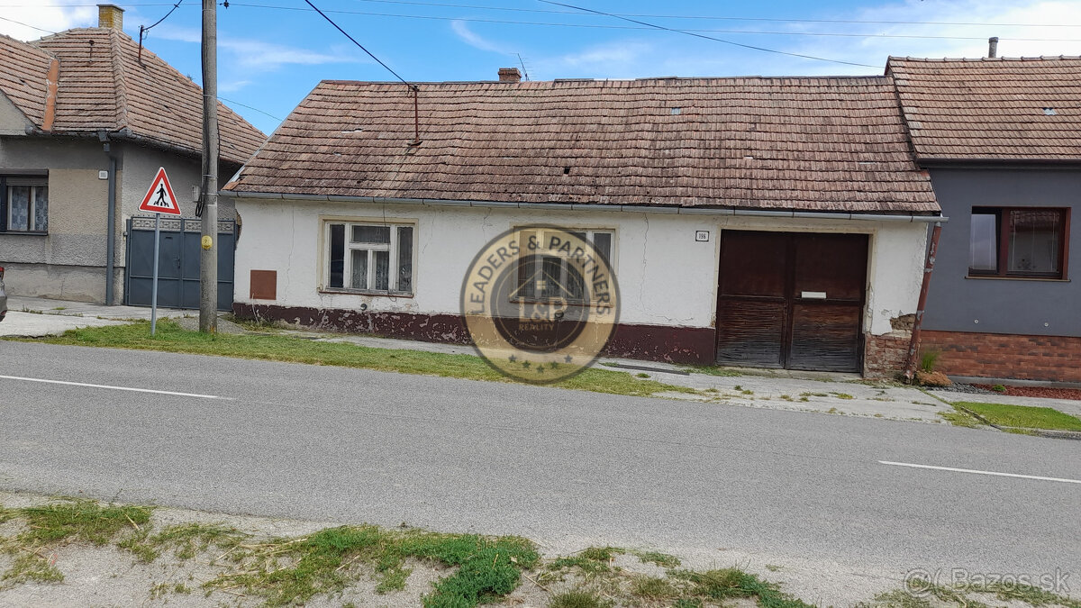 Na predaj starý rodinný dom v obci Horná Krupá