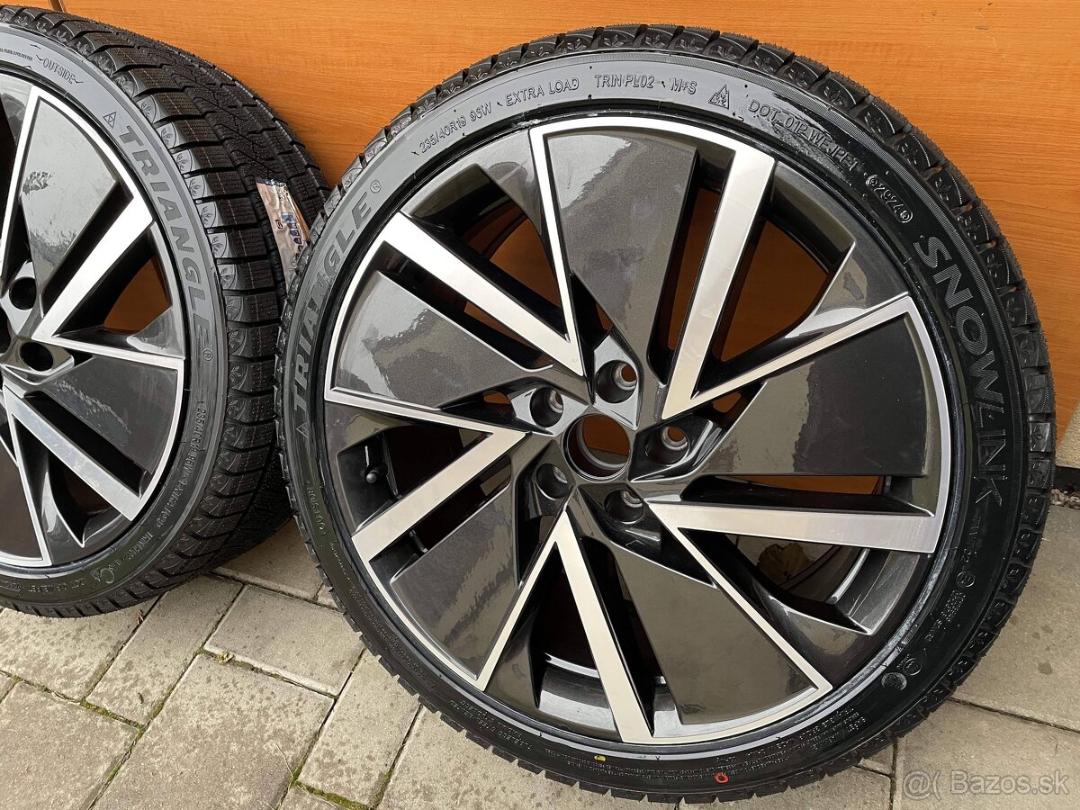VEGA AERO orig.skoda Superb3V 5x112 8j x19 ET 44 VW