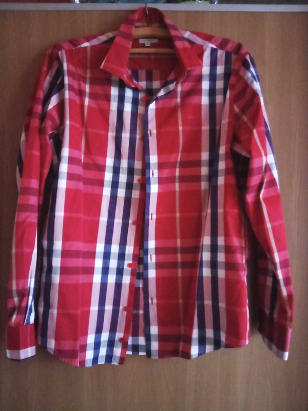 TOP Košela značky Burberry London