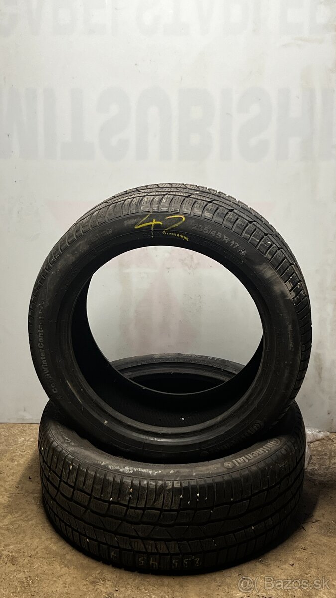 42. Continental Conti Winter Contact 235/45 R17