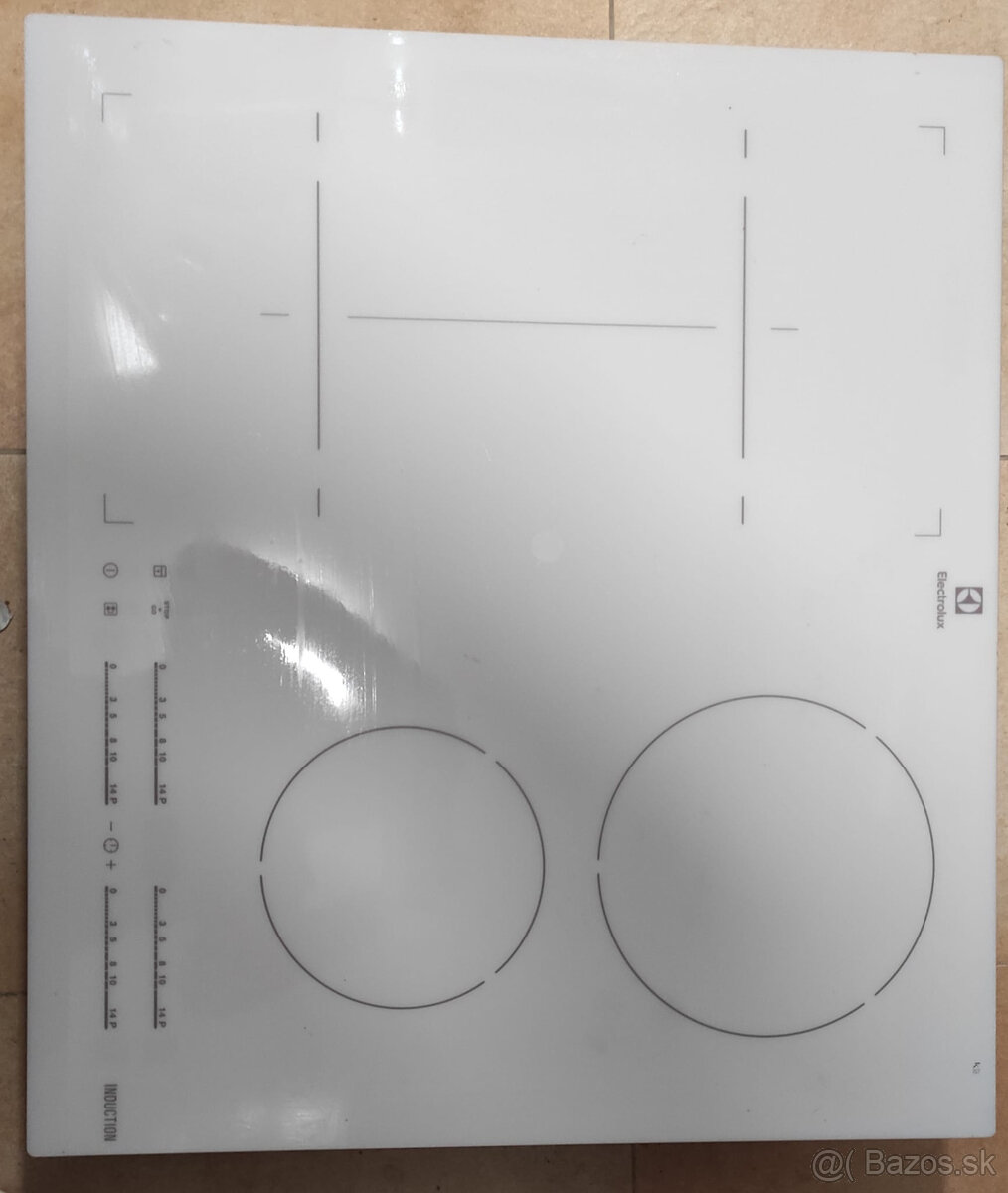 Predám bielu varnú dosku Elecrolux EHI6540FW1