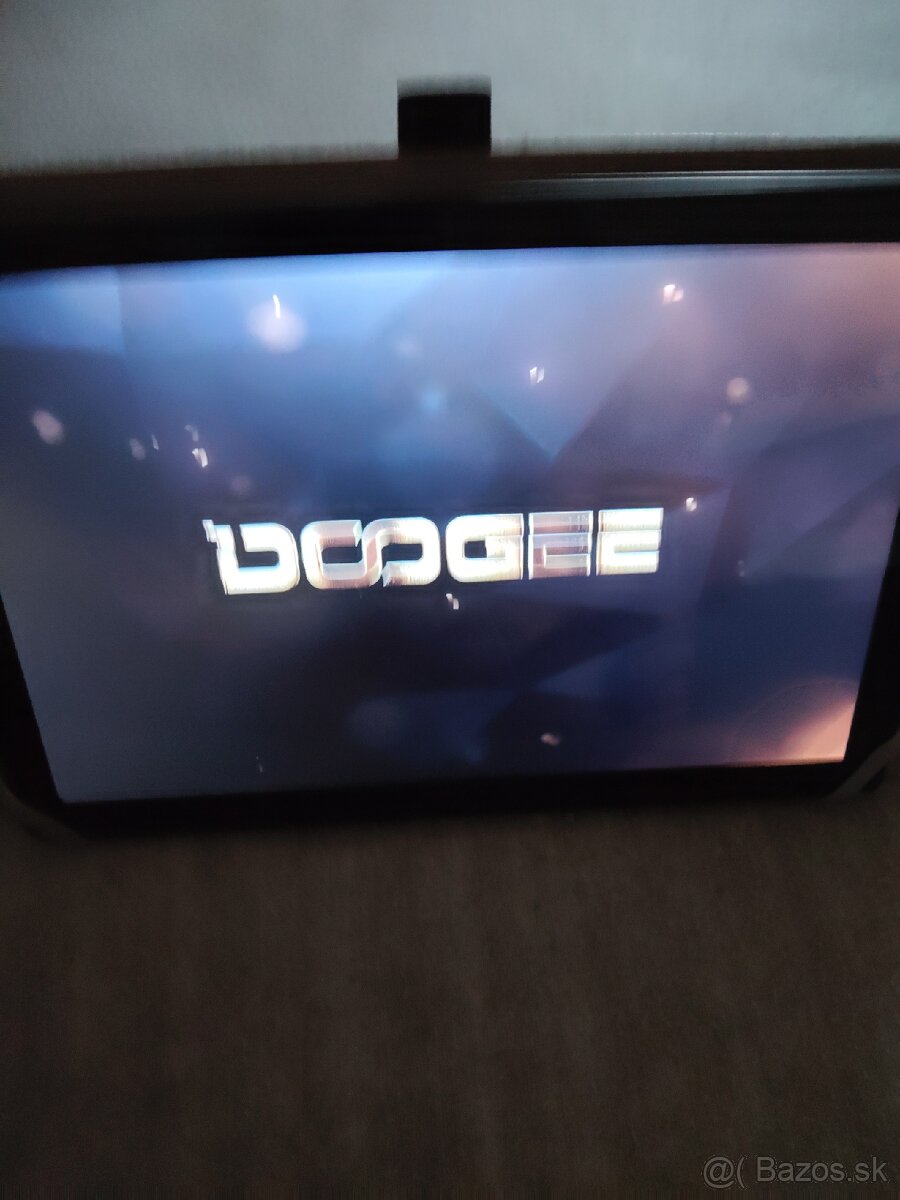 Na predaj polročny tablet nepouživany