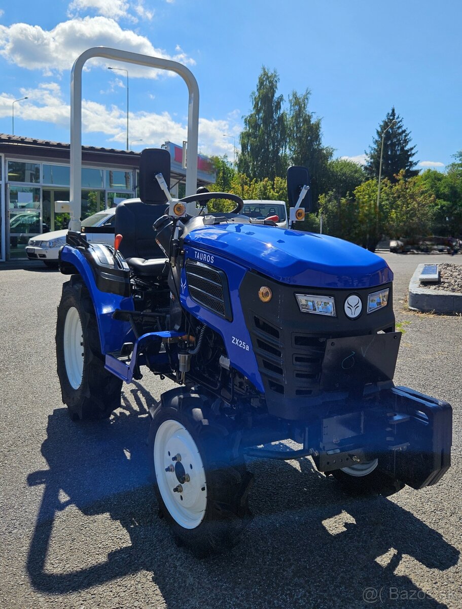 Malotraktor Tauros ZX25a 4x4
