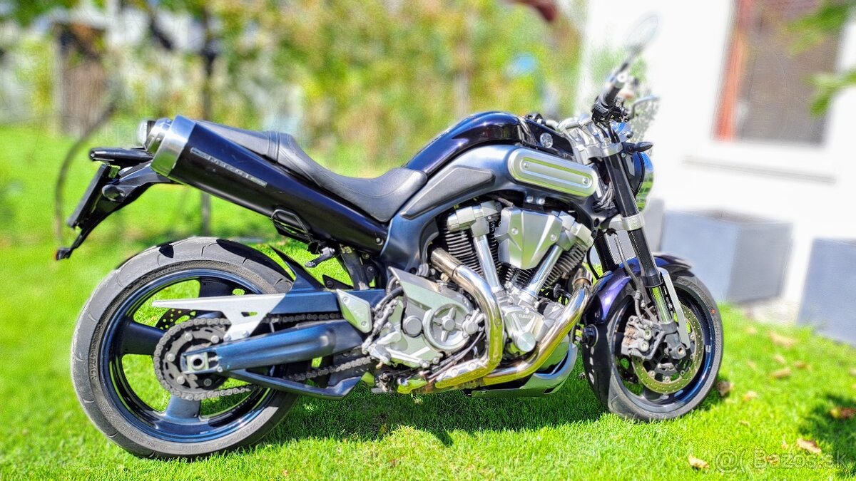 YAMAHA MT 01
