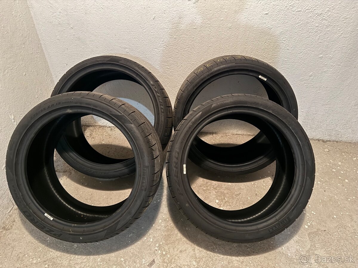 Pirelli P Zero Corsa letne nove
