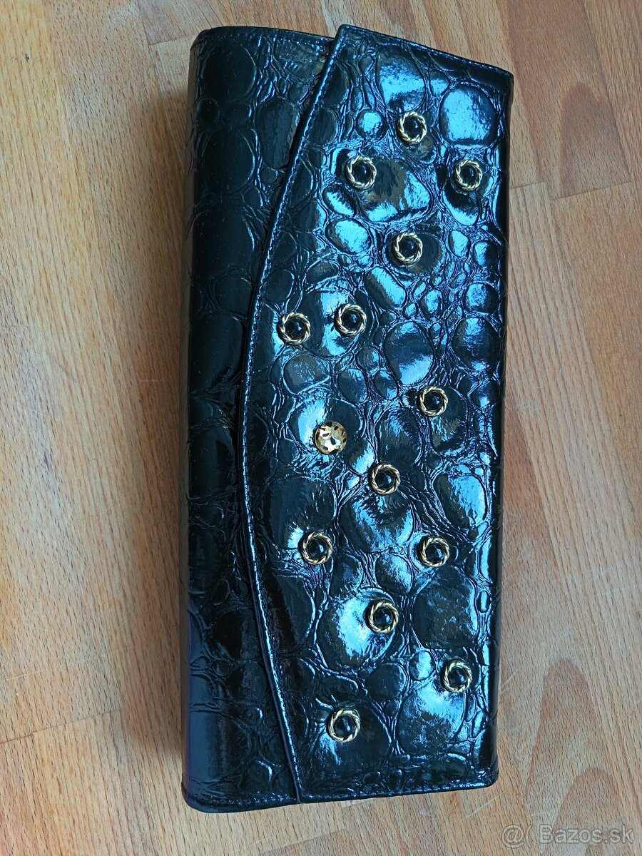 listová kožená kabelka