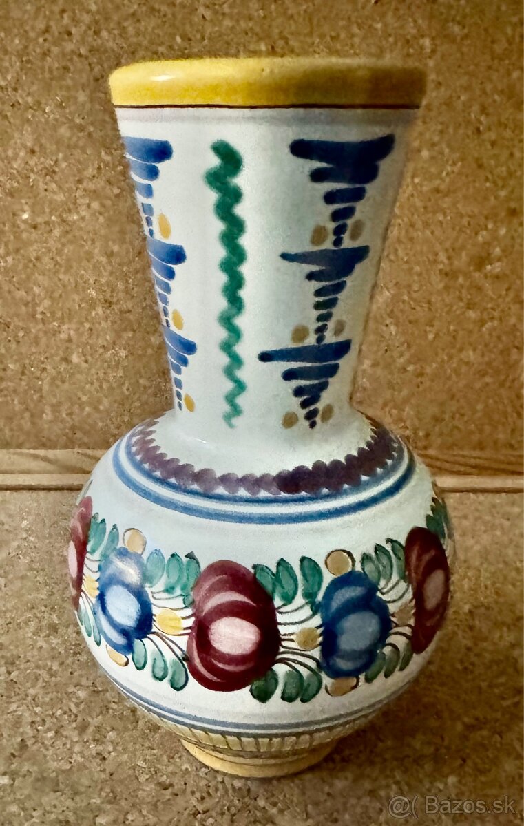 Keramicka vaza