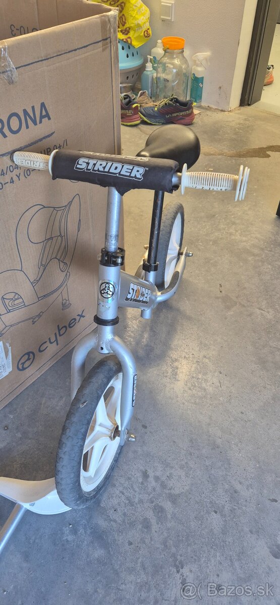 Strider 12