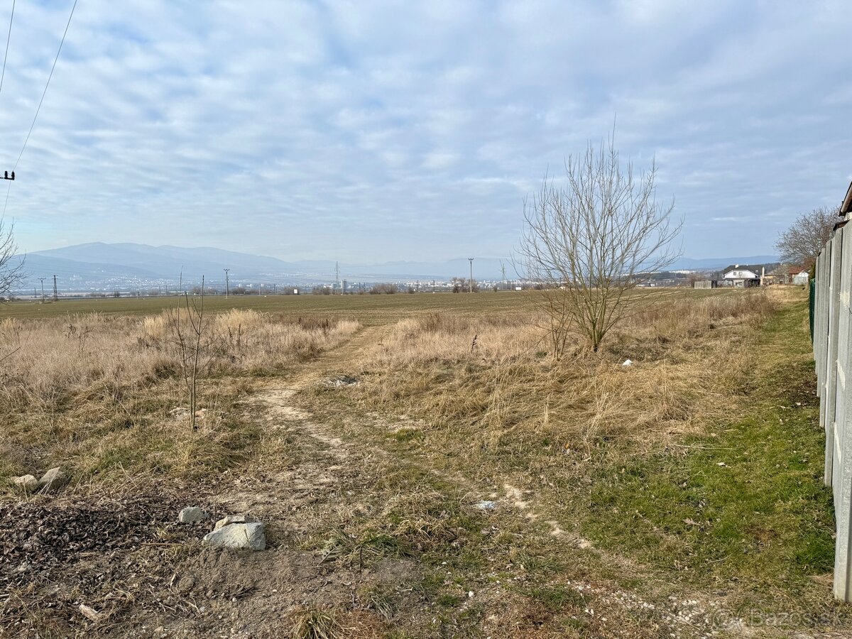 Predaj pozemku v obci Sebedražie