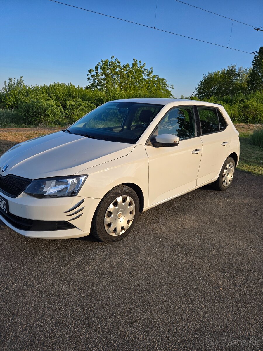 Predám auto Škoda Fabia 1. Ročník 7/2015
