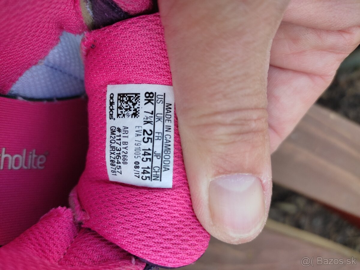 Tenisky adidas č.25
