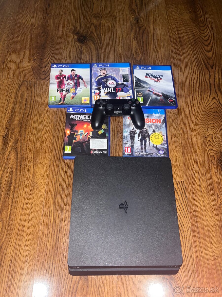Ps4 408Gb + ovládač + Minecraft + Fifa15 + Nhl17…
