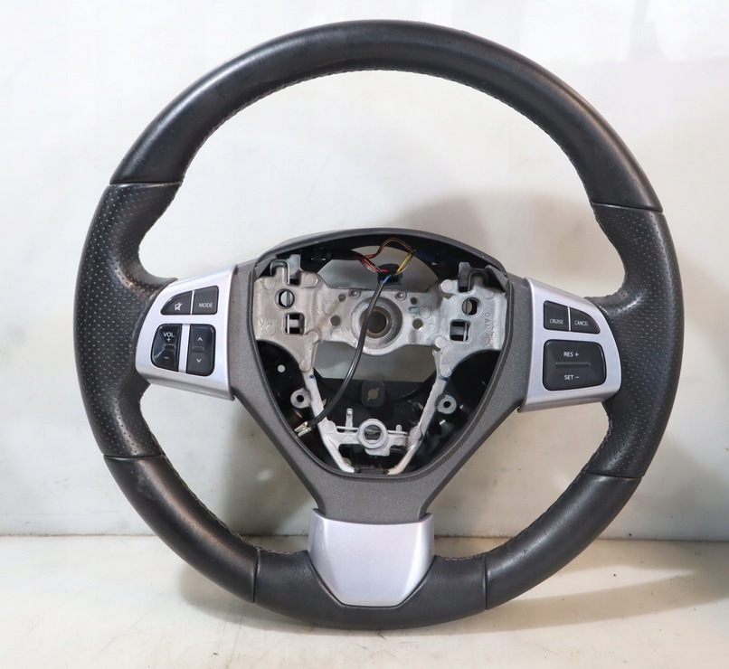 Volant Suzuki Swift SPORT MK6 2015