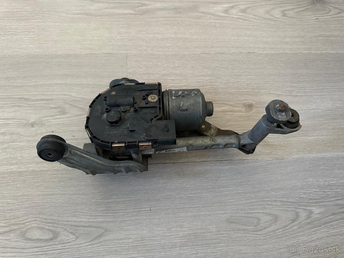 Seat leon mechanizmus stieračou pantograf