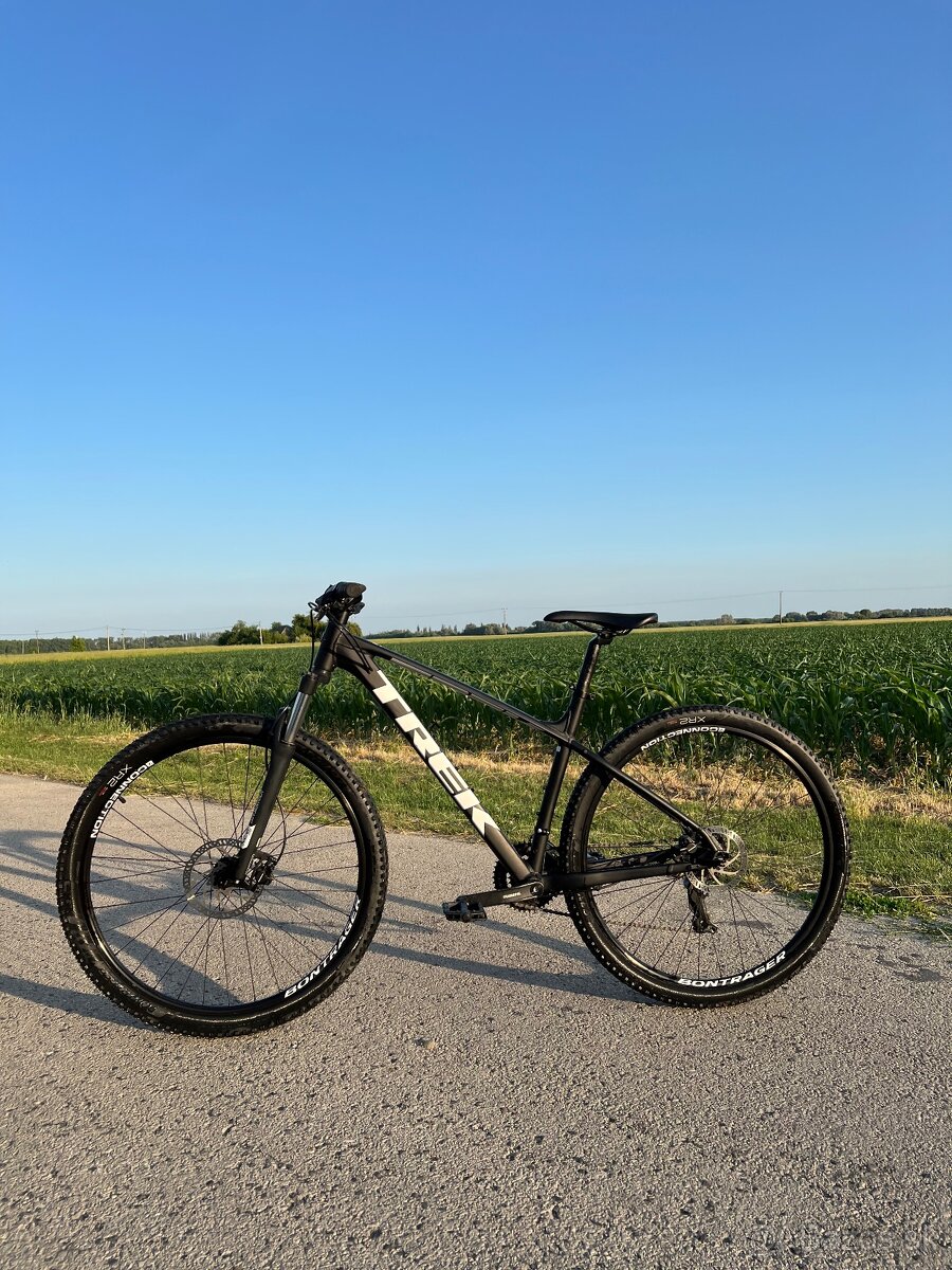 Trek Marlin 5 - L, 29”