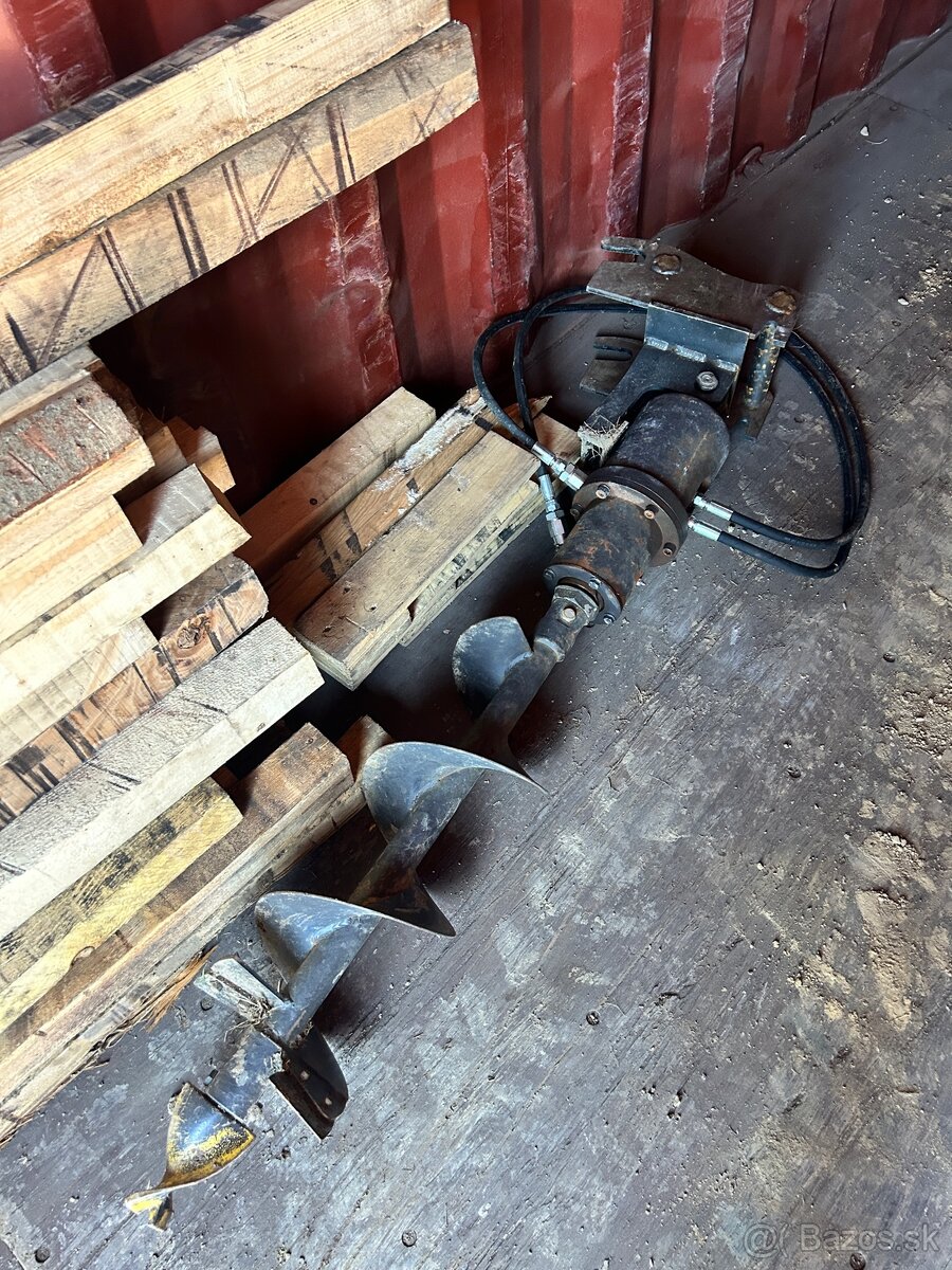 Zemny vrtak na minibager, priemer 200mm