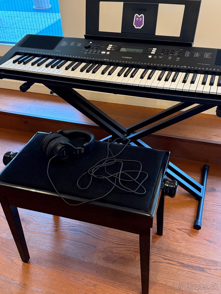 Keyboard s prislusenstvom
