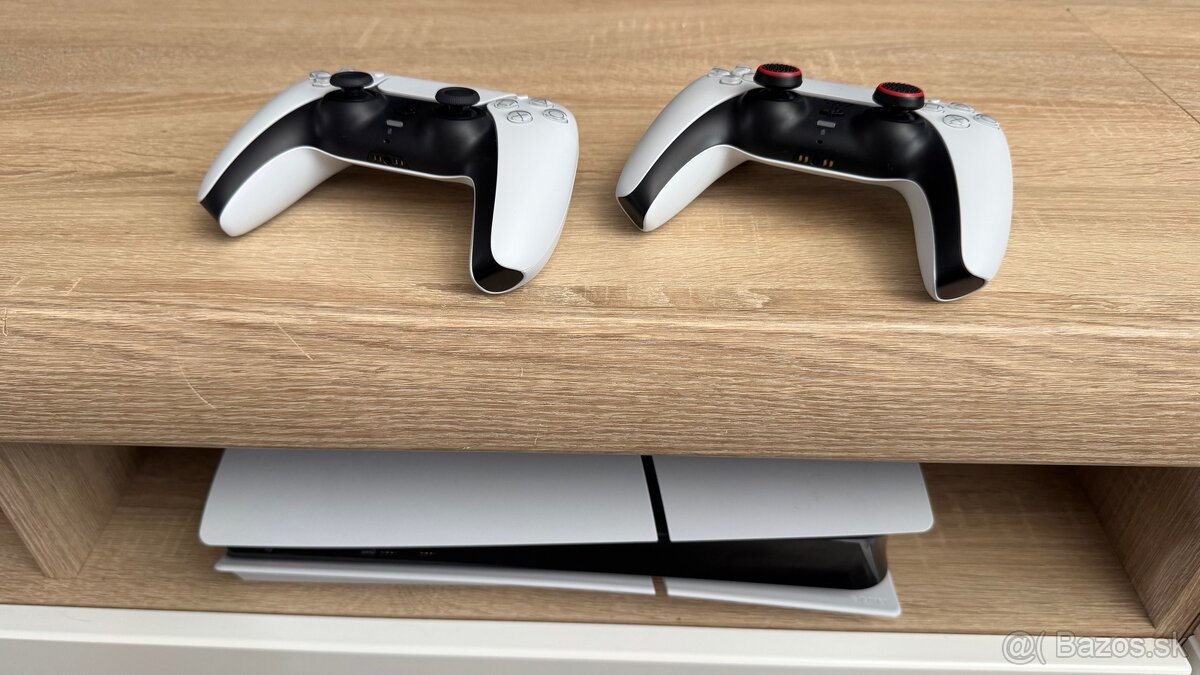 Playstation 5 slim 1TB