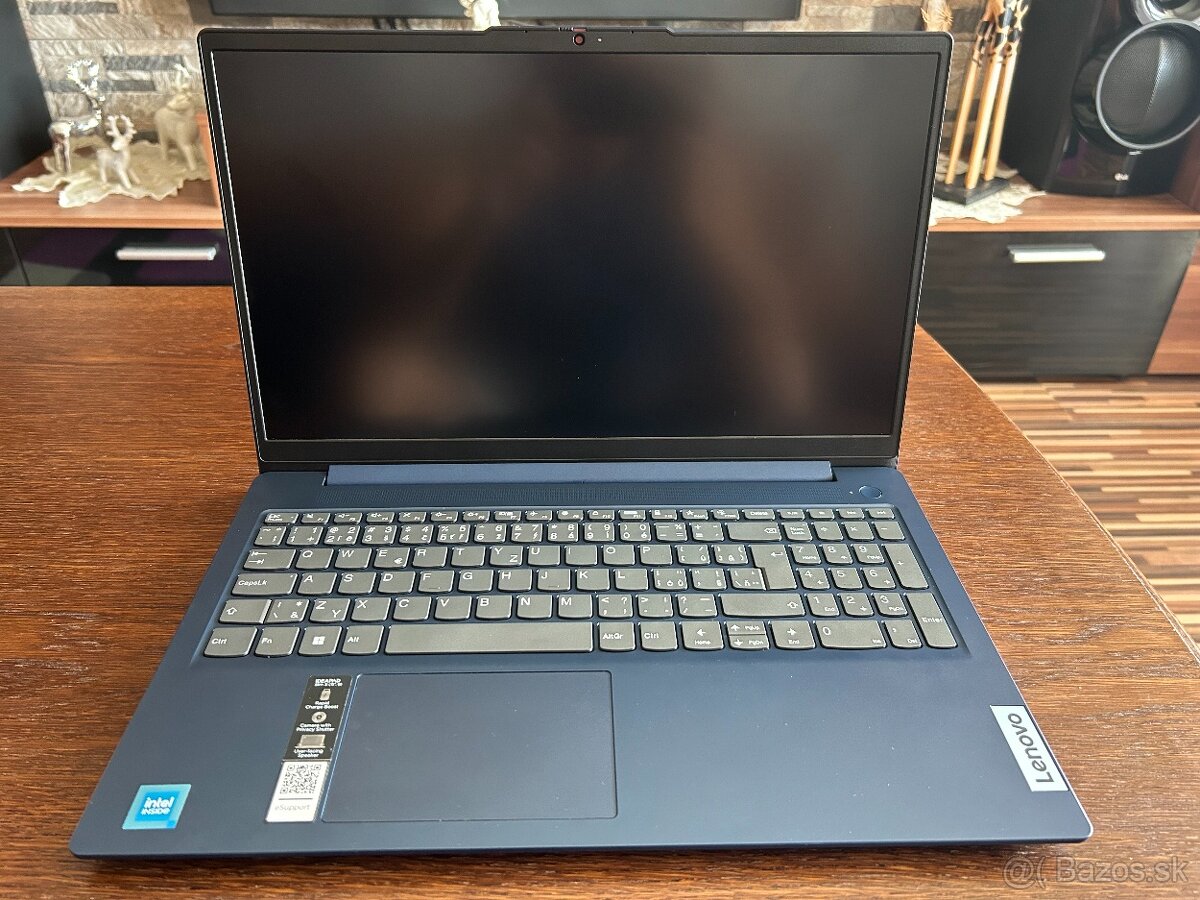 Predám Lenovo IdeaPad Slim 3...
