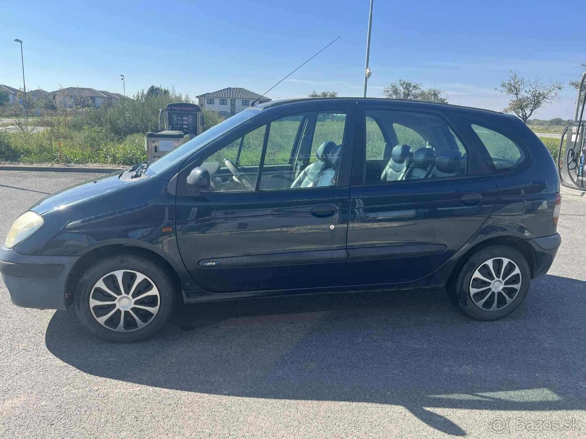 RENAULT SCENIC