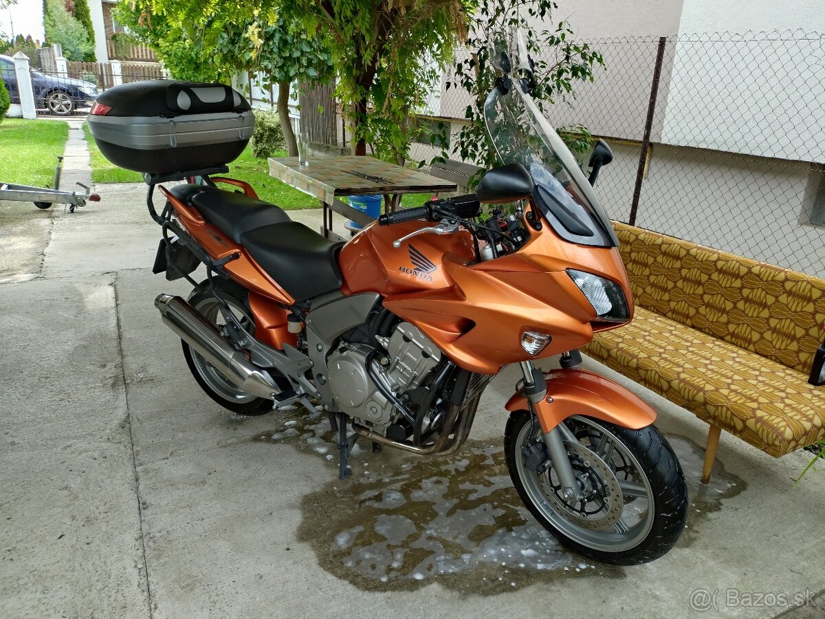 Honda CBF 1000