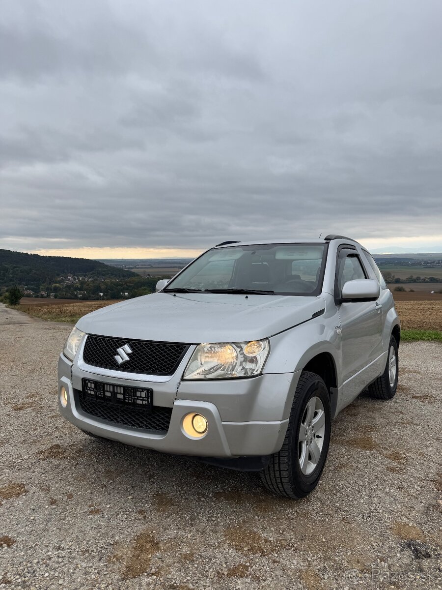 Suzuki grand vitara 3dv. 4x4