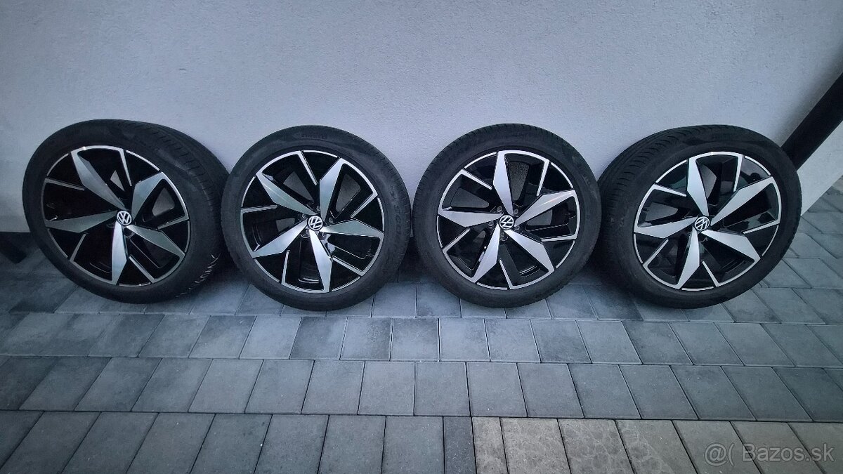 ORIGINAL SADA VW ID.4, ID.5 SKODA ENYAQ TOP STAV