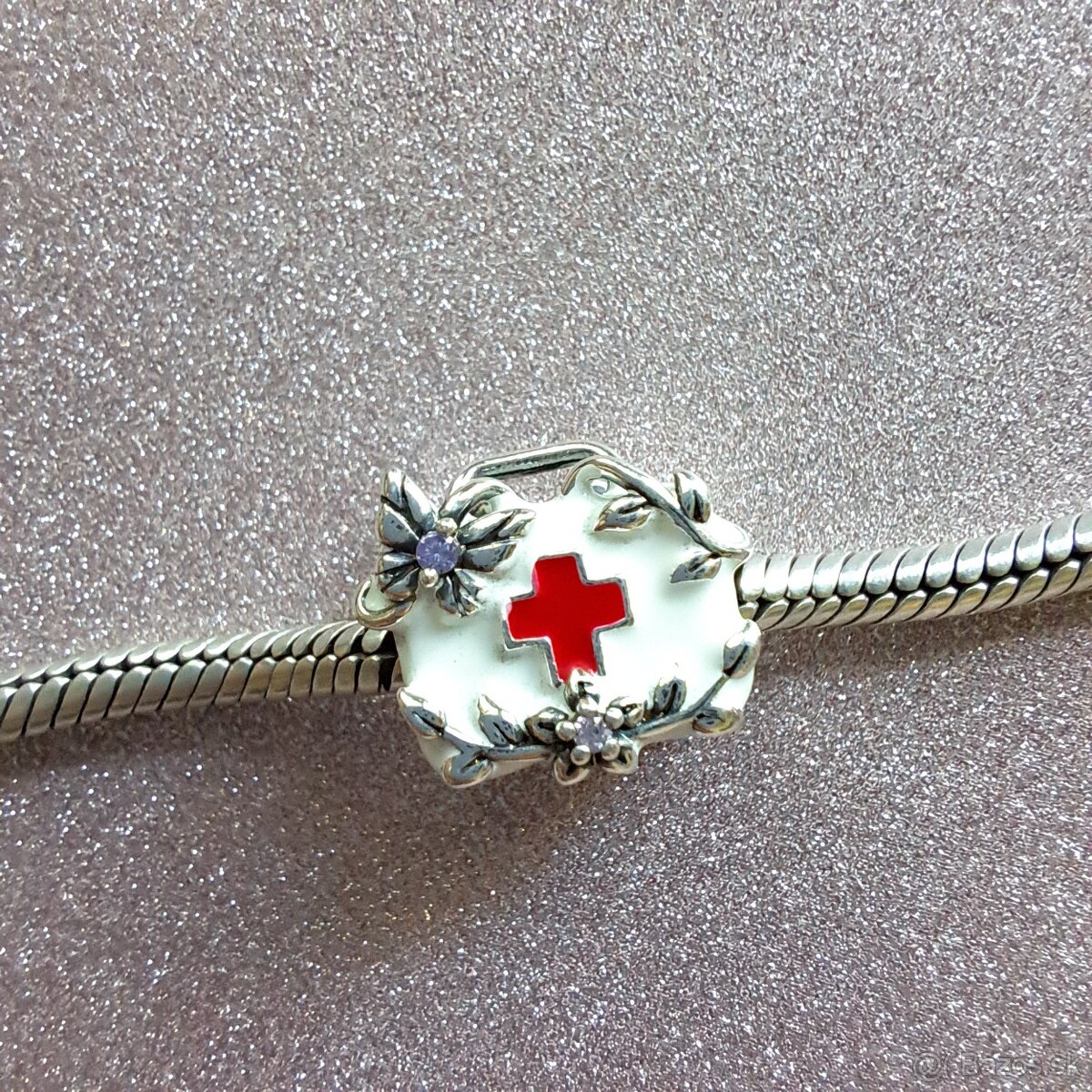 Prívesok Lekárnička