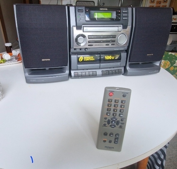 Prenosné rádio veža AIWA 230v 12v Autoberia aj Baterky