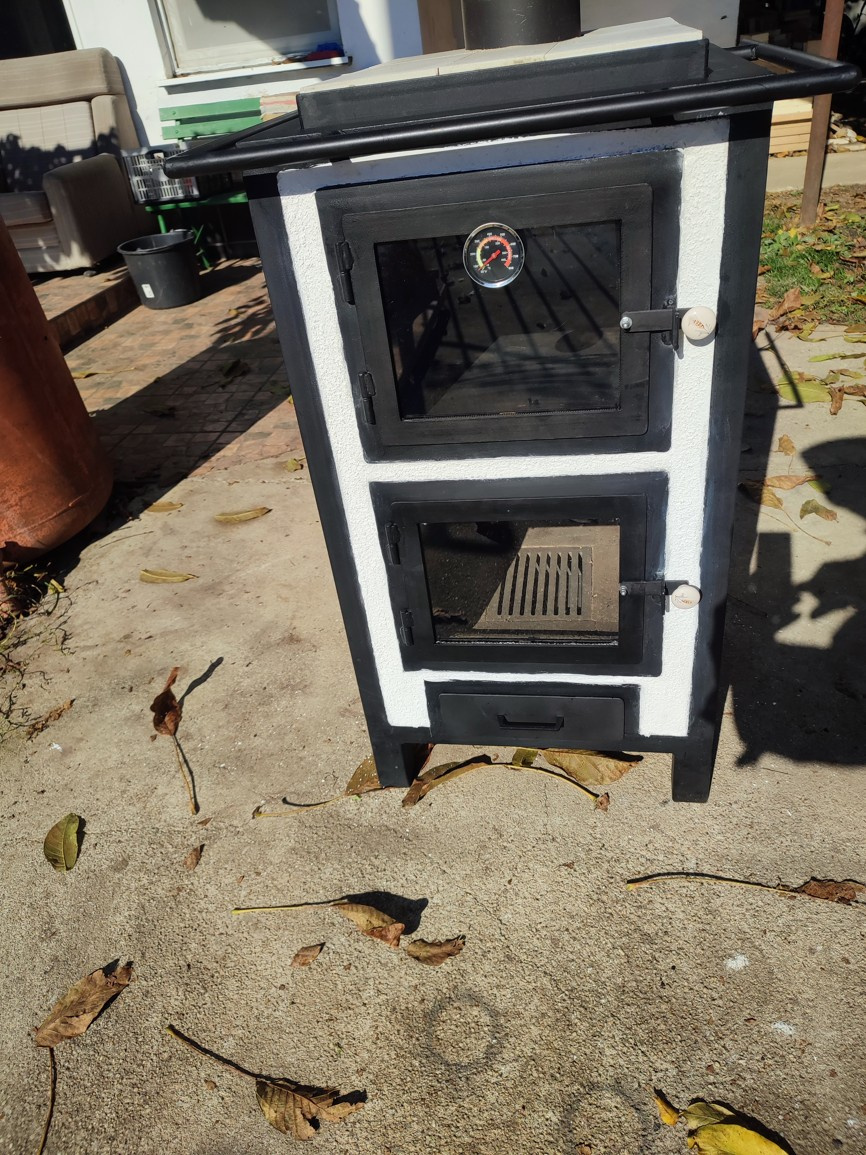 Tehlová pec, kachle, krb.