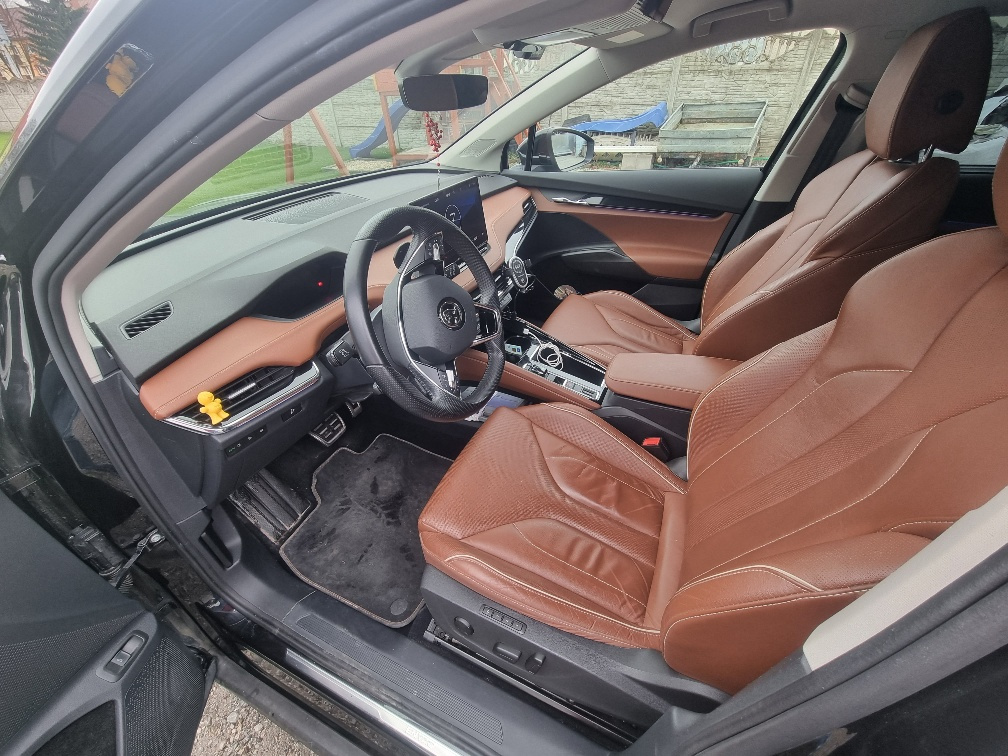 Škoda Enyaq iV 80 First Edition - koža + tepelné čerpadlo