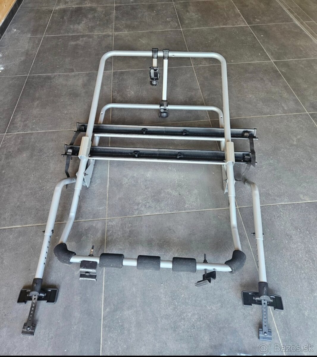 nosič zn. Thule na bicykel