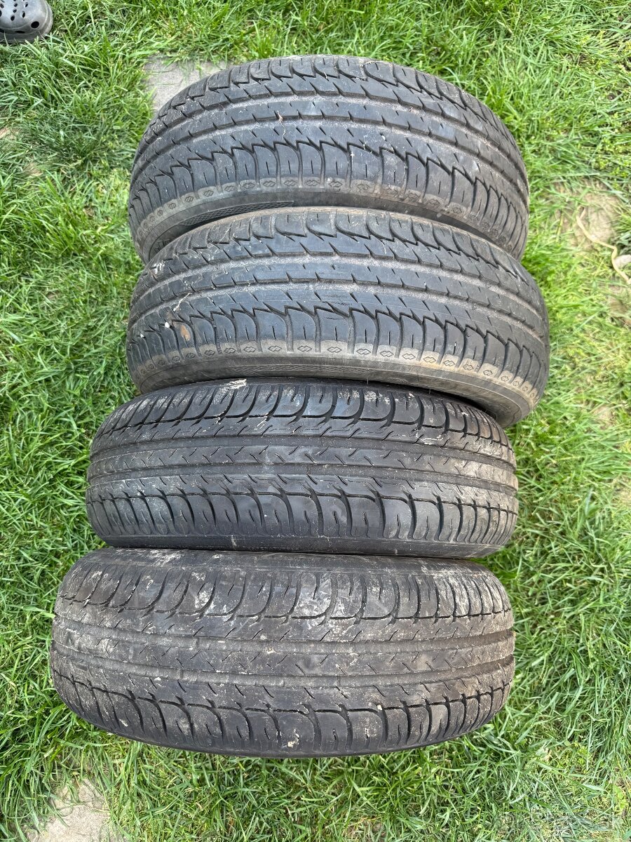 175/65 R14 letne pneu sada