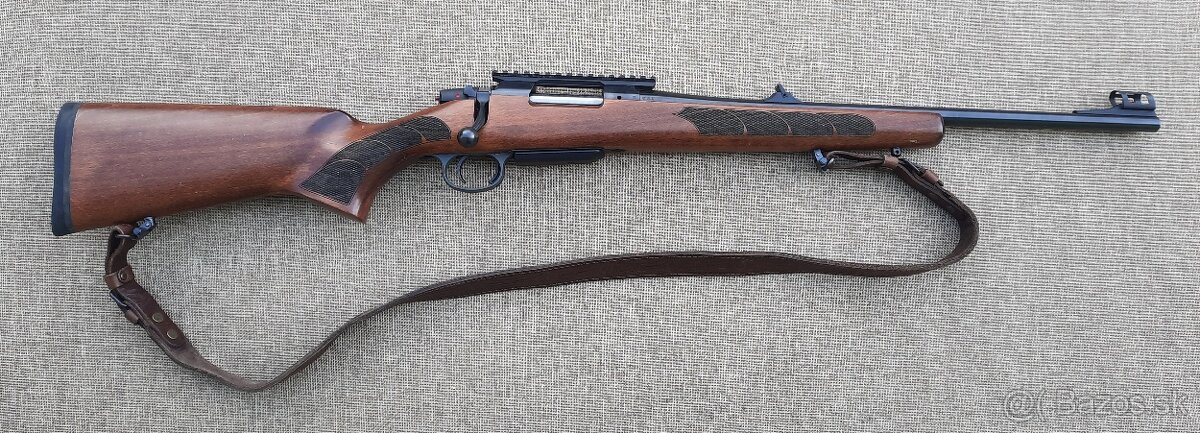 Guľovnica opakovacia CZ 557