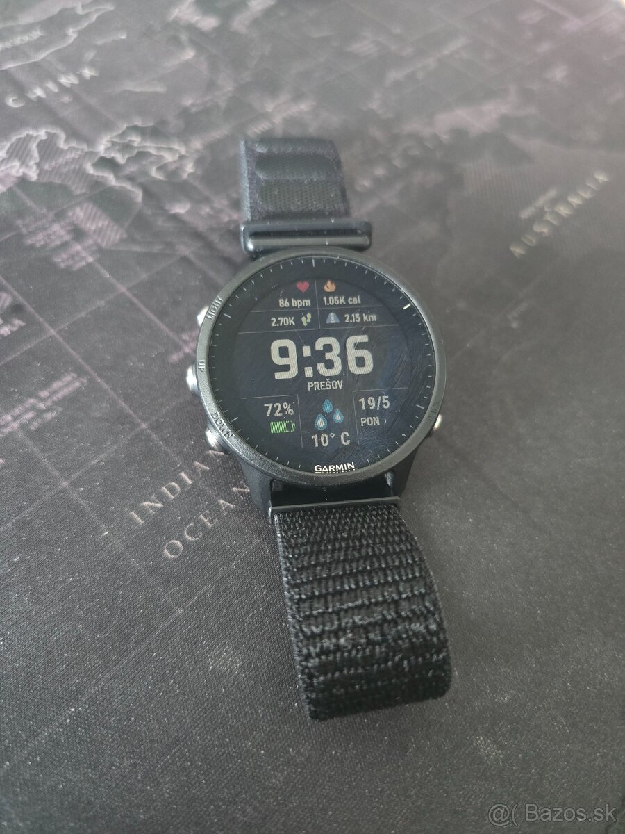 Garmin Forerunner 955 - Premium GPS Running/Triathlon Watch