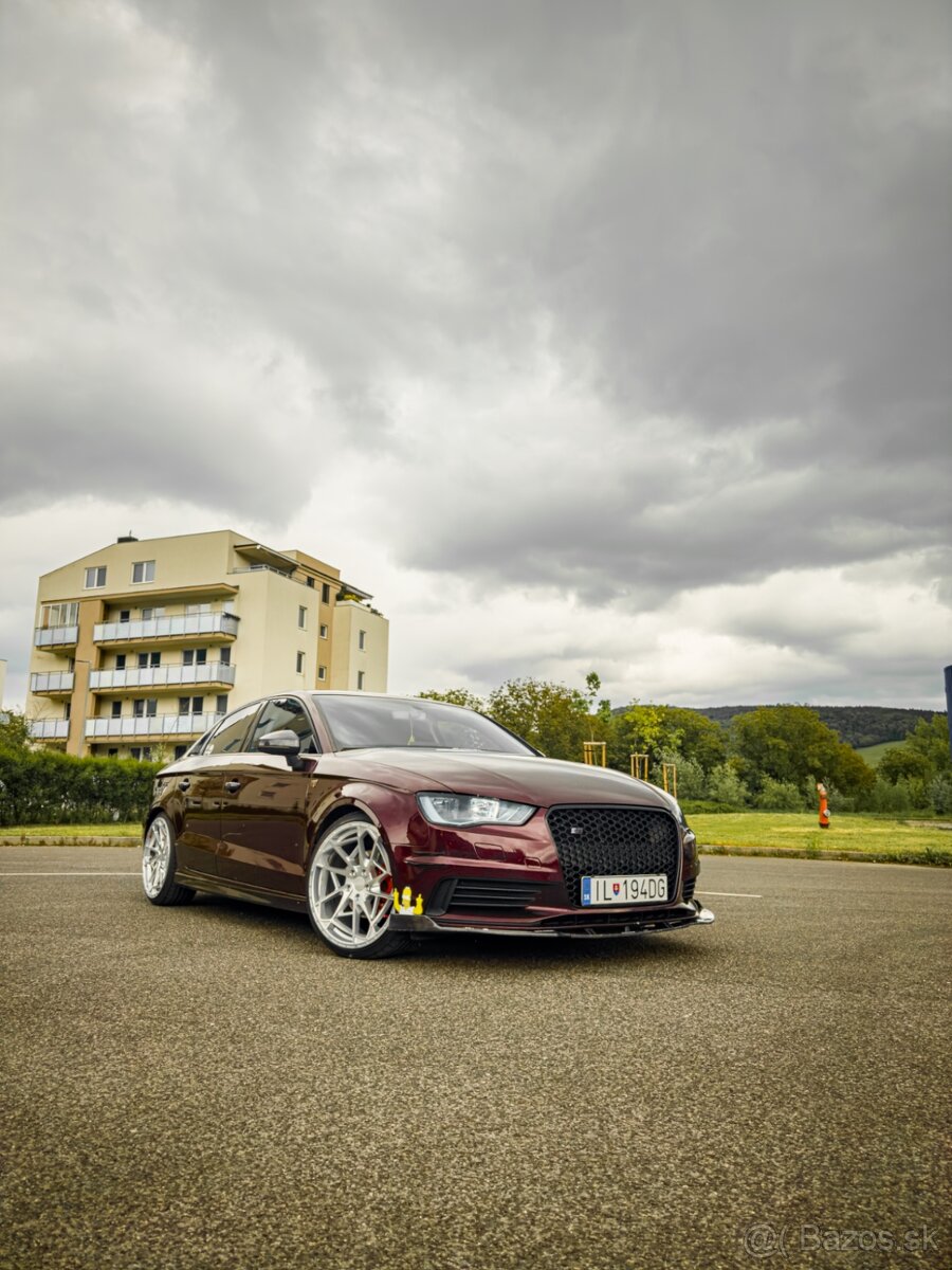 Audi A3 (S3 look)