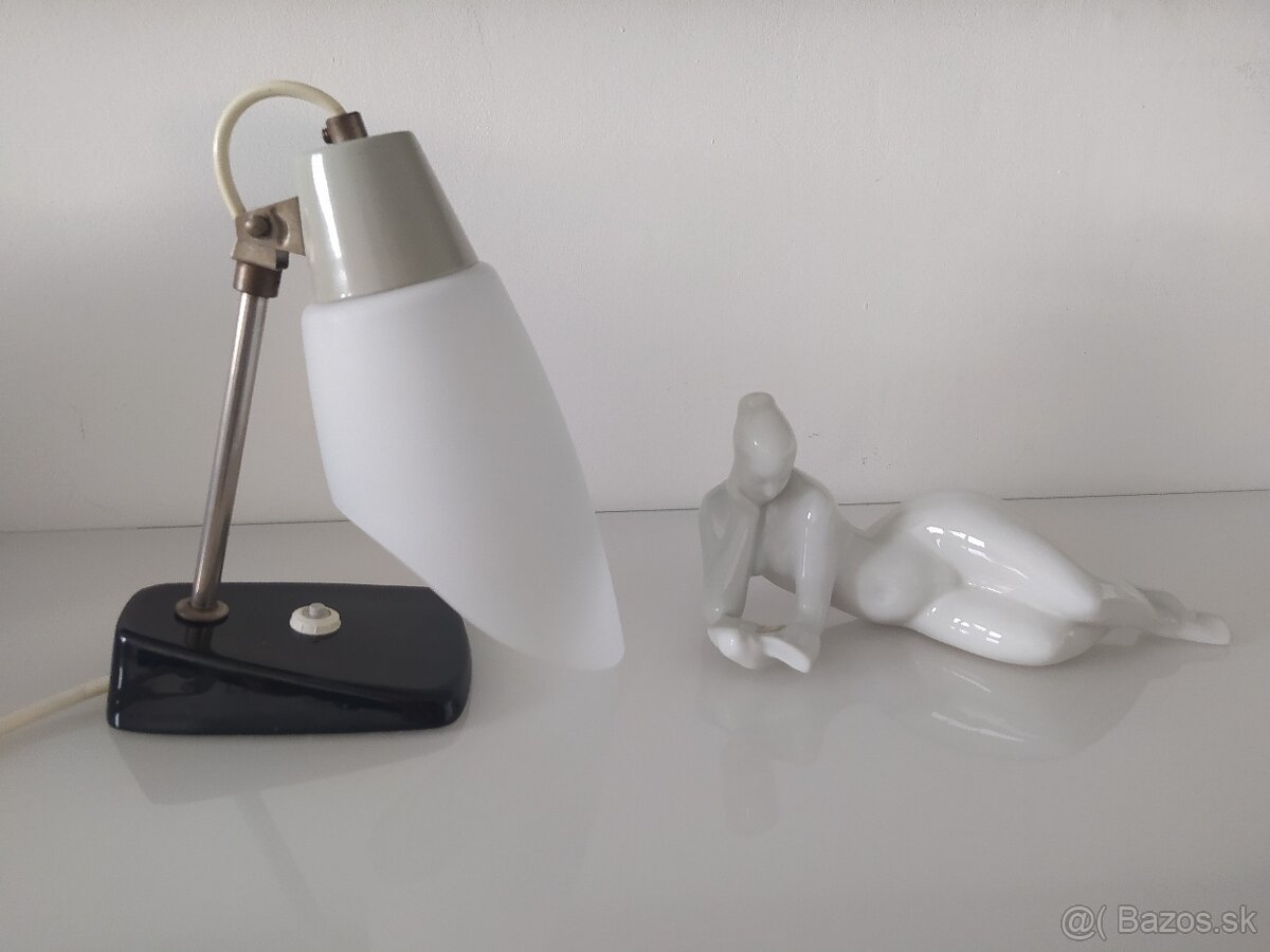 Retro lampa Funkcionalizmus