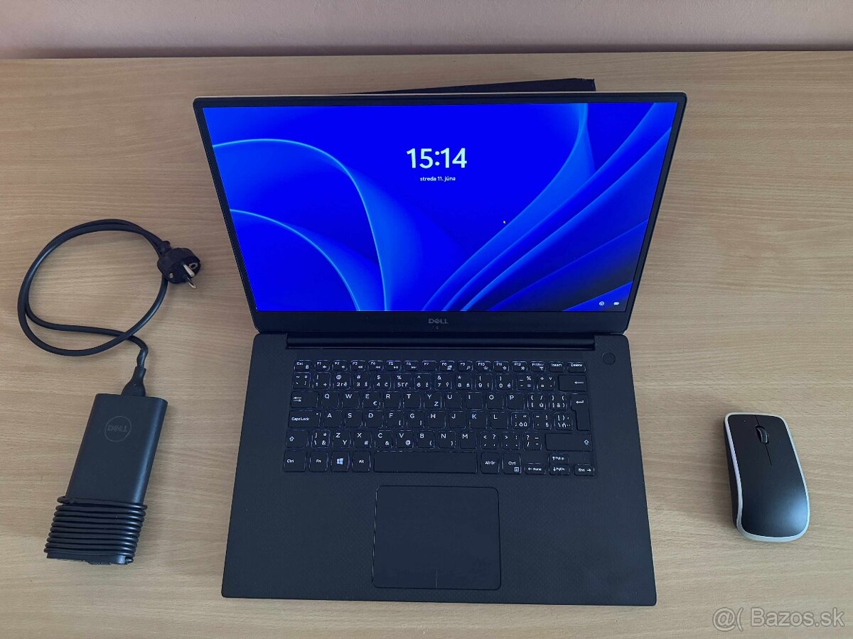 Dell XPS 15 9570 , FHD, 1TB SSD, 32GB RAM , 1050ti 4GB