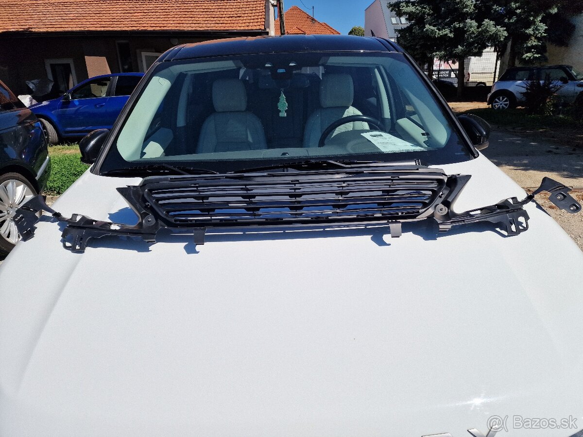 Zosilnenie výstuha predného nárazníka Peugeot 308 2013-2017