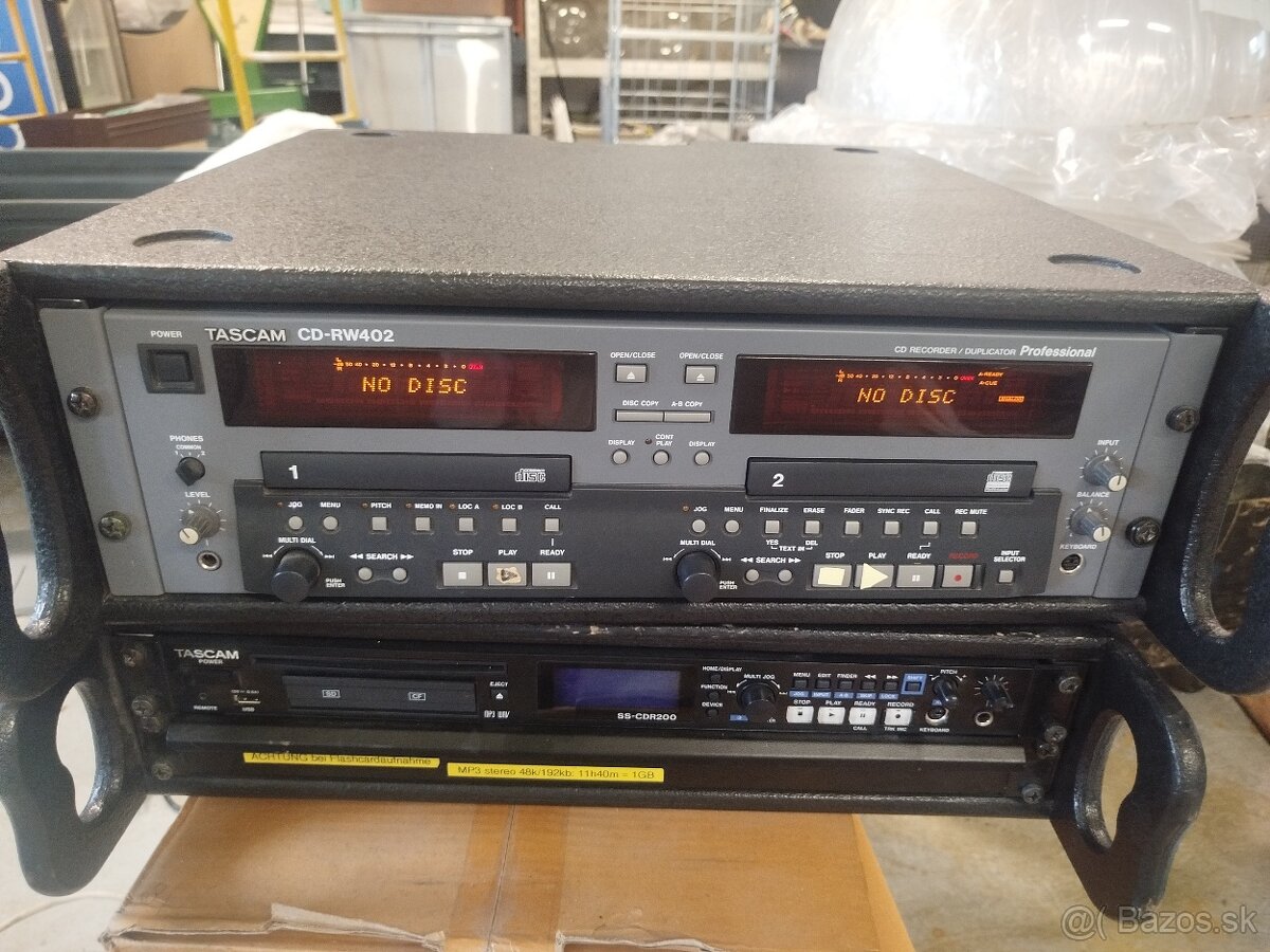 Predám CD rekordér Tascam CD RW402