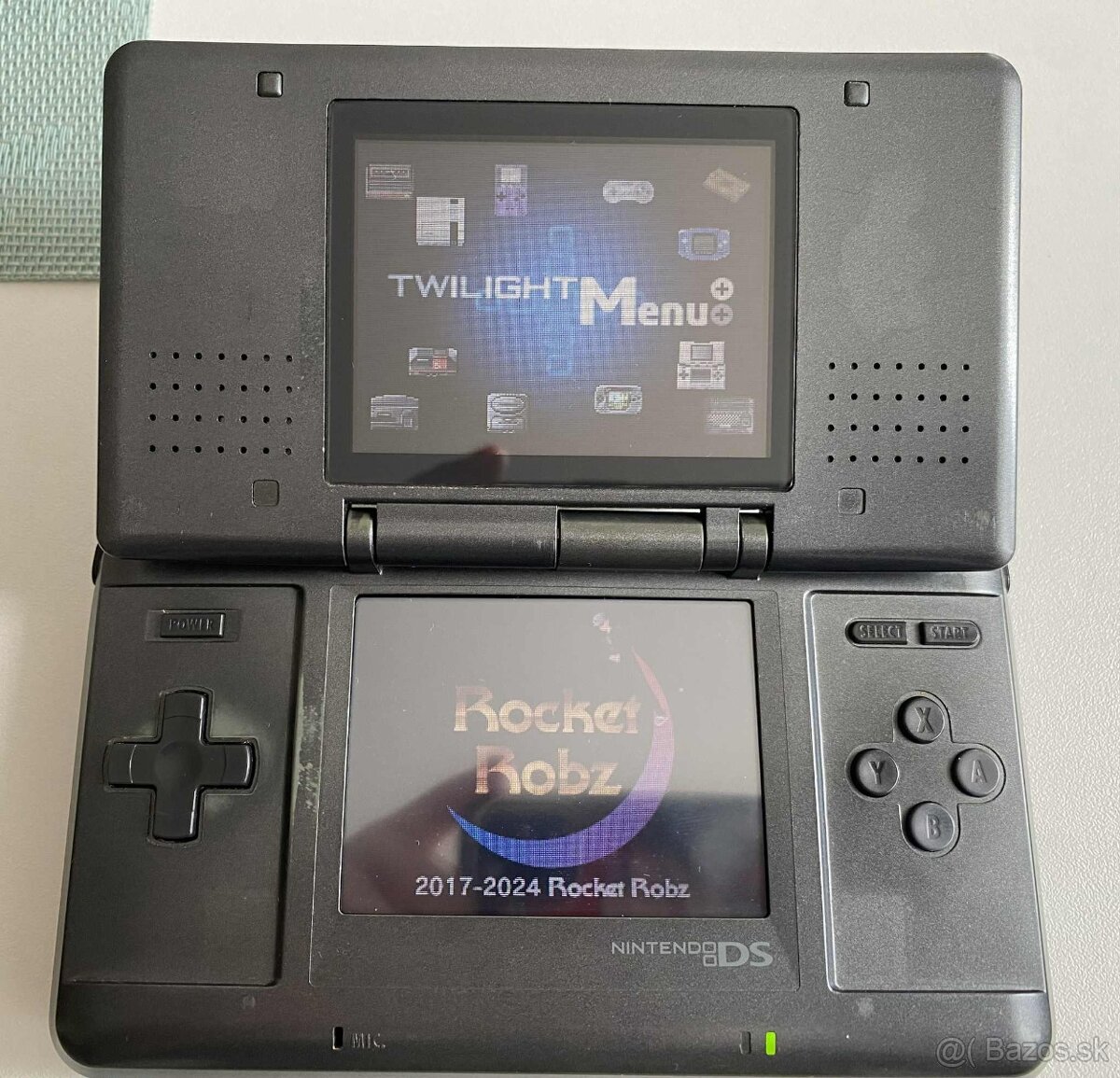 Nintendo DS + 64GB