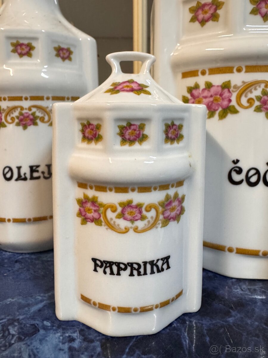 Karlovarský porcelán