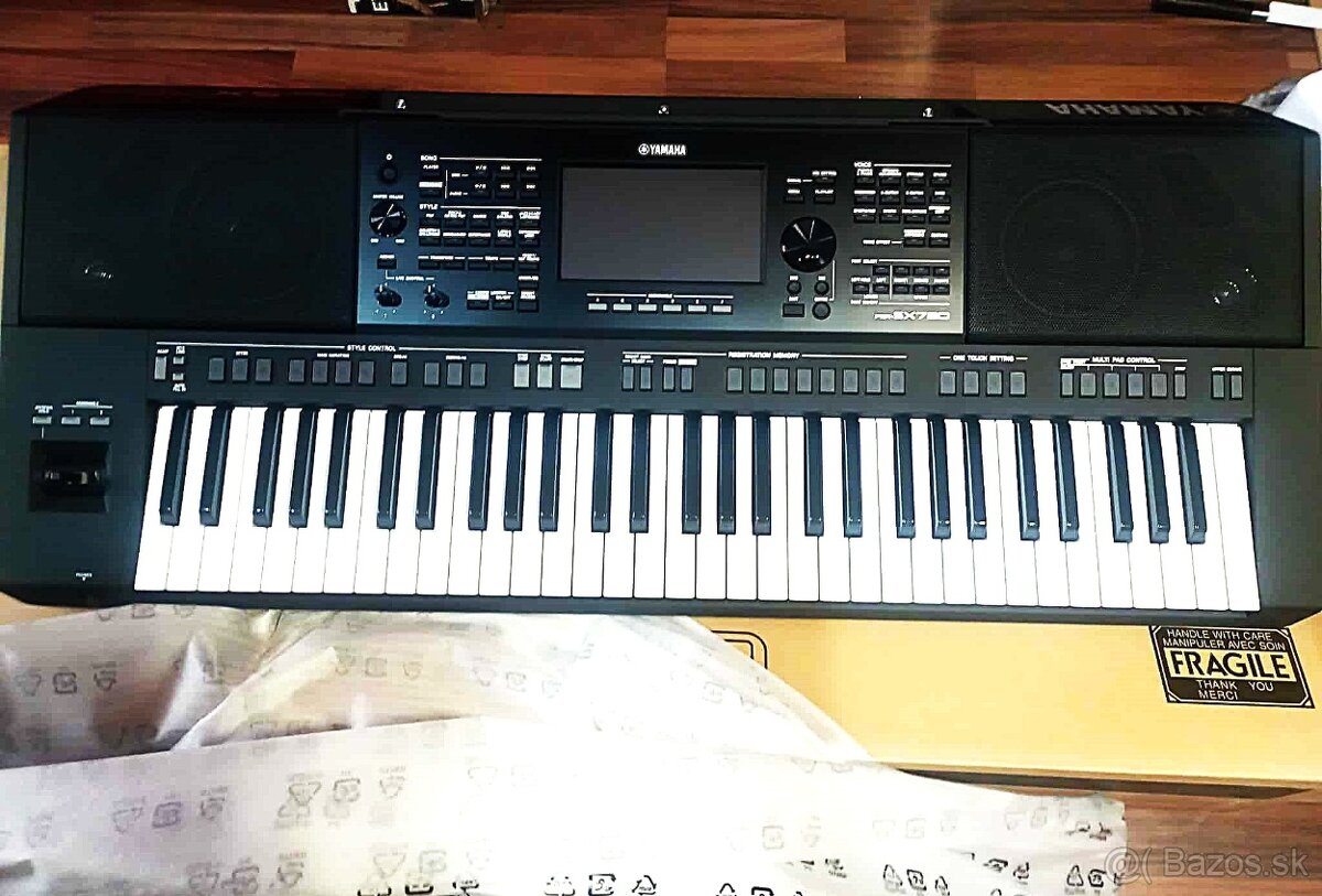 Yamaha - sx 720.Vimena❗