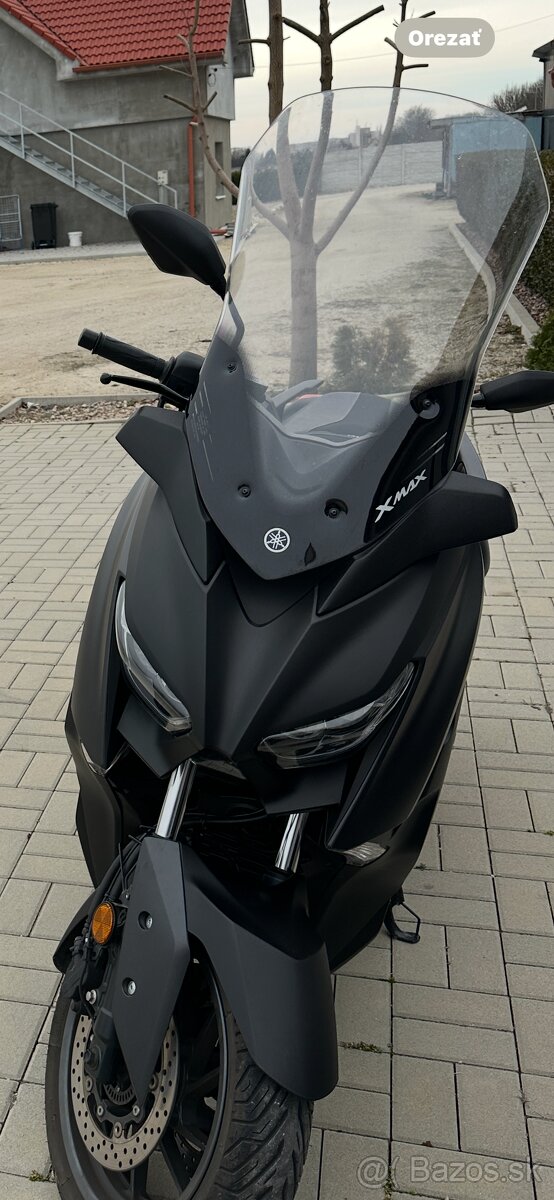 Yamaha xmax 400