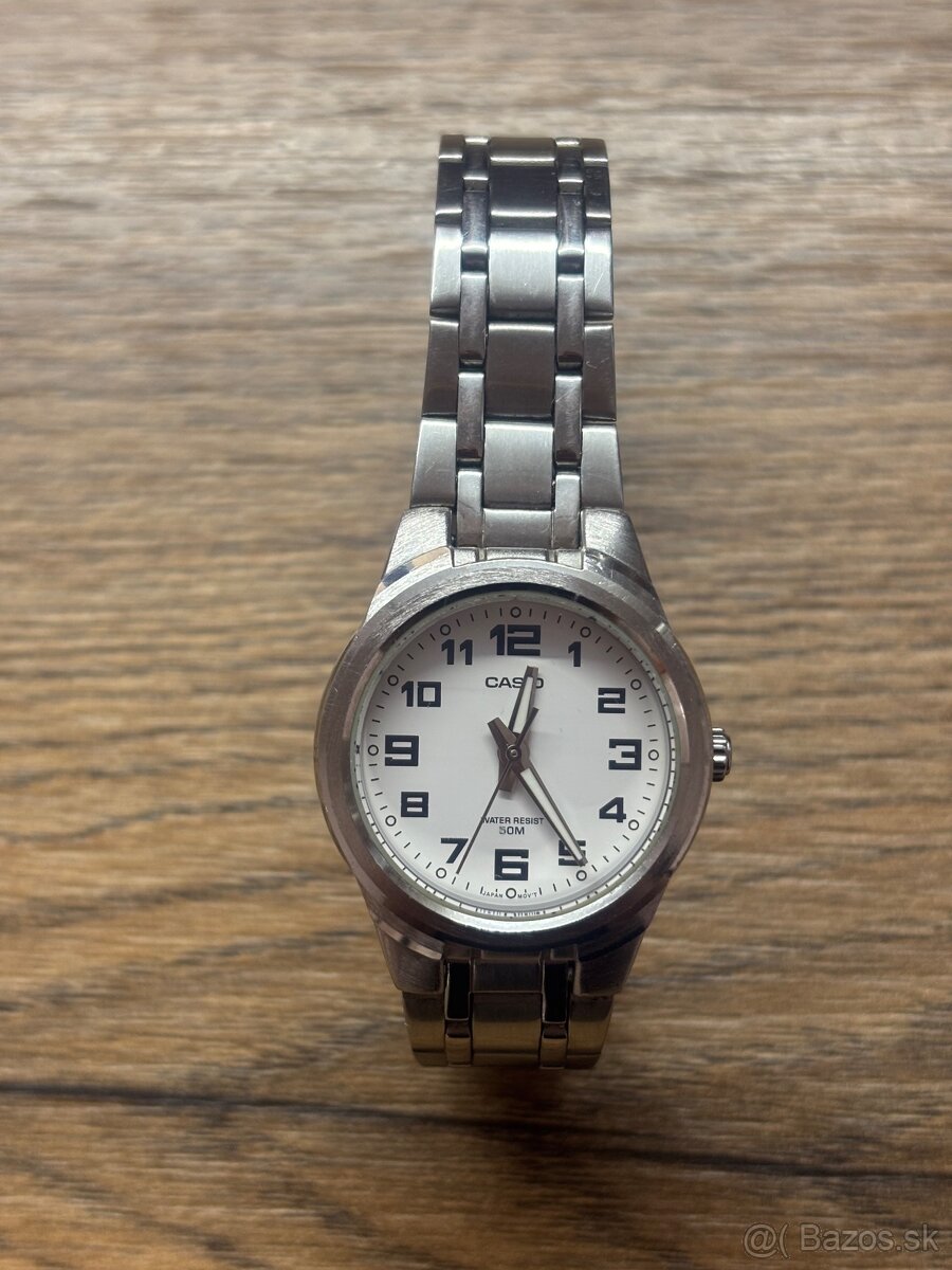 Predam damske hodinky