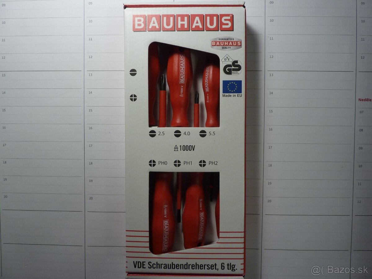 Sada skrutkovačov+ Krycia fólia+ Gumová nádoba